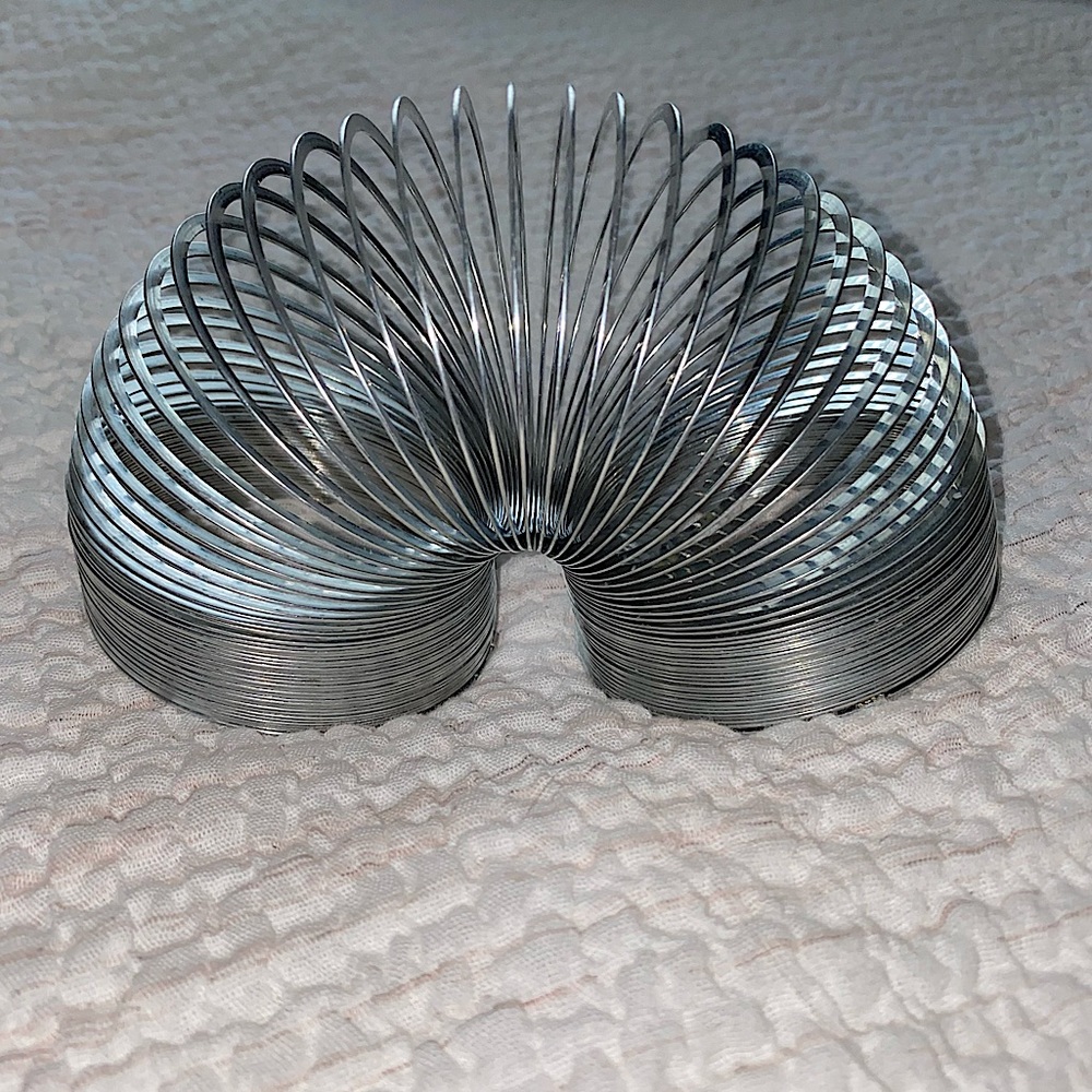 Large Metal Slinky➿